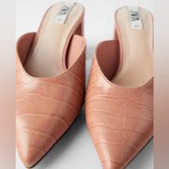 ZARA peachy pink crocodile skinned mule heel sz 40 - Picture 1 of 10